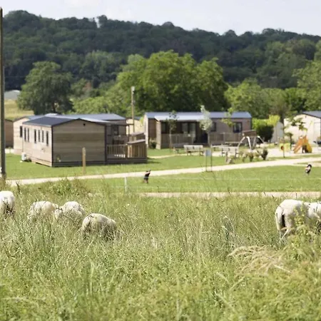 Campingplatz 4 Etoiles - Piscine - Eeicab *