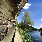 Zecamping 4 Etoiles Familial Animaux Acceptes Terrain Multisports