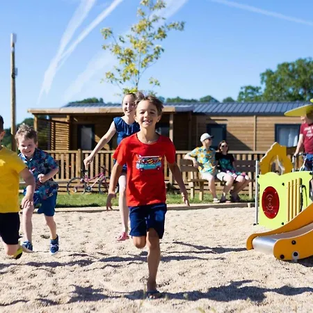 Zecamping 4 Etoiles Familial - Parc Aqua - Mh Climatise - Super Dog Friendly